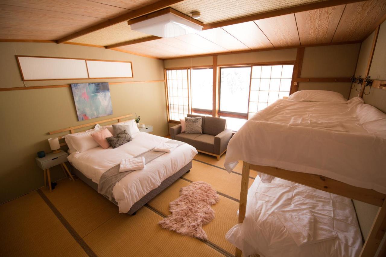Base Camp The Lodge Myoko Exteriör bild